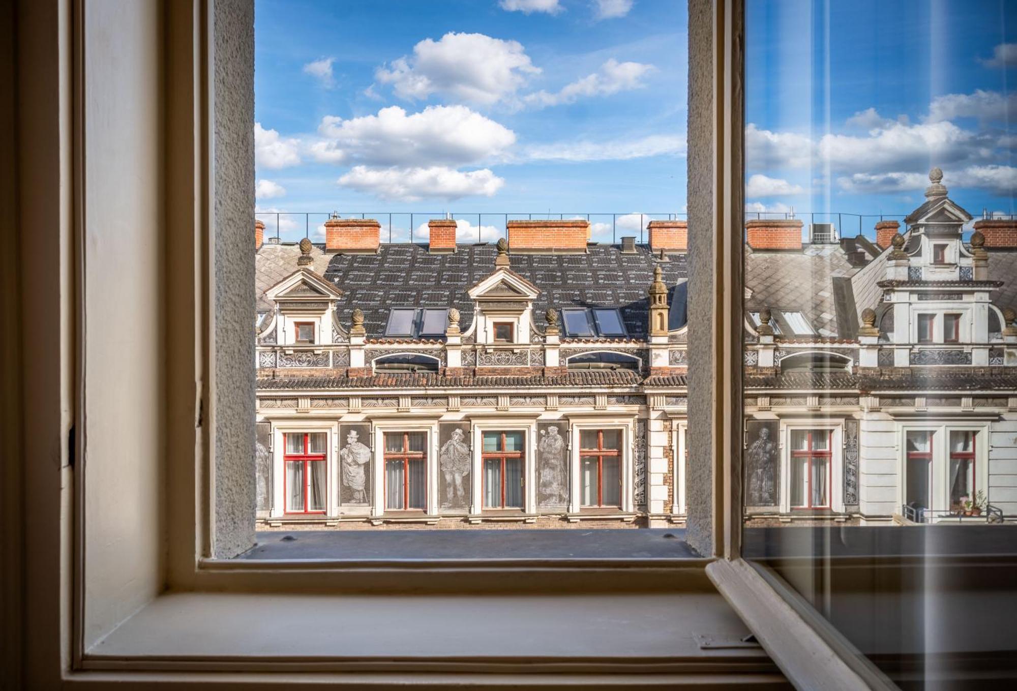 Theatre 9 Apartments By Adrez Praag Buitenkant foto